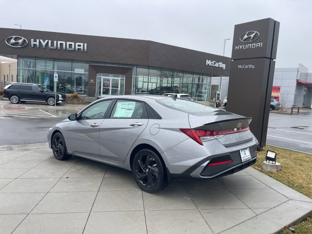 2026 Hyundai Elantra Hybrid SEL Sport