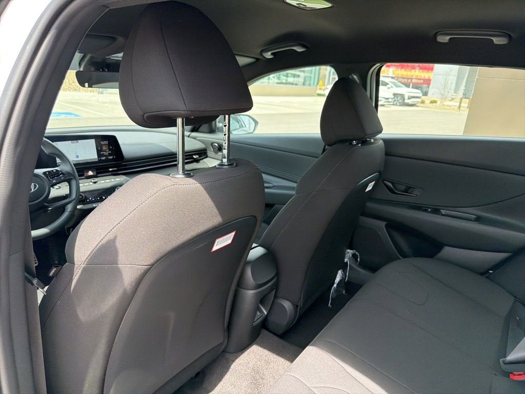 2025 Hyundai Elantra Hybrid SEL Sport