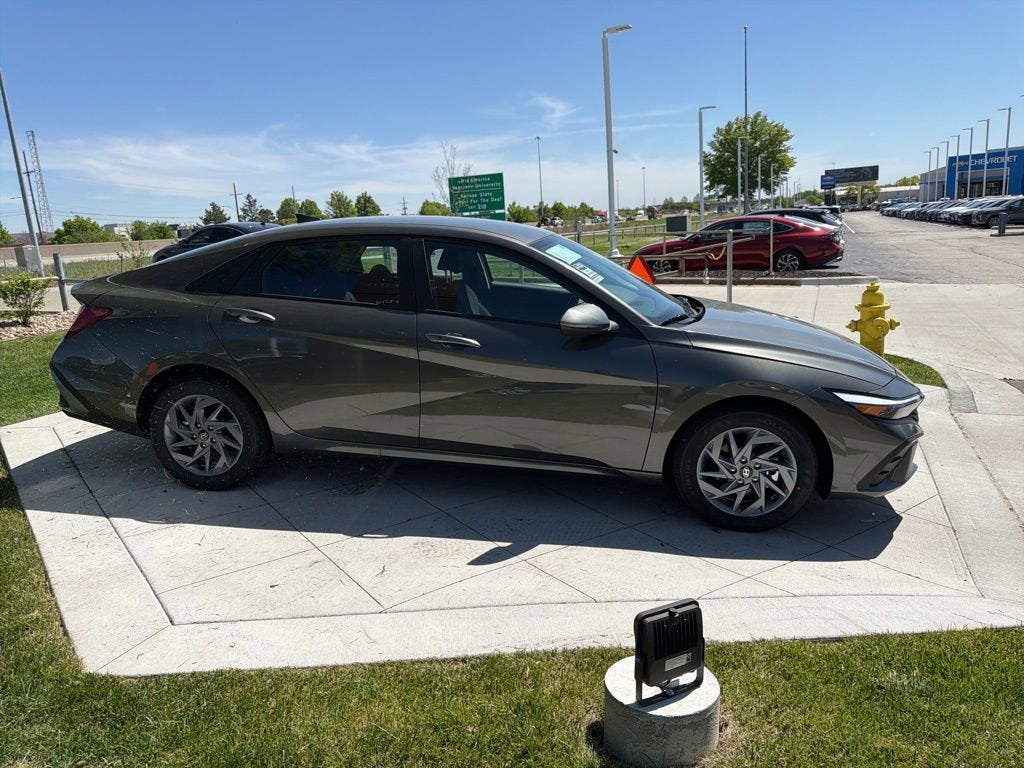 2026 Hyundai Elantra Hybrid Blue