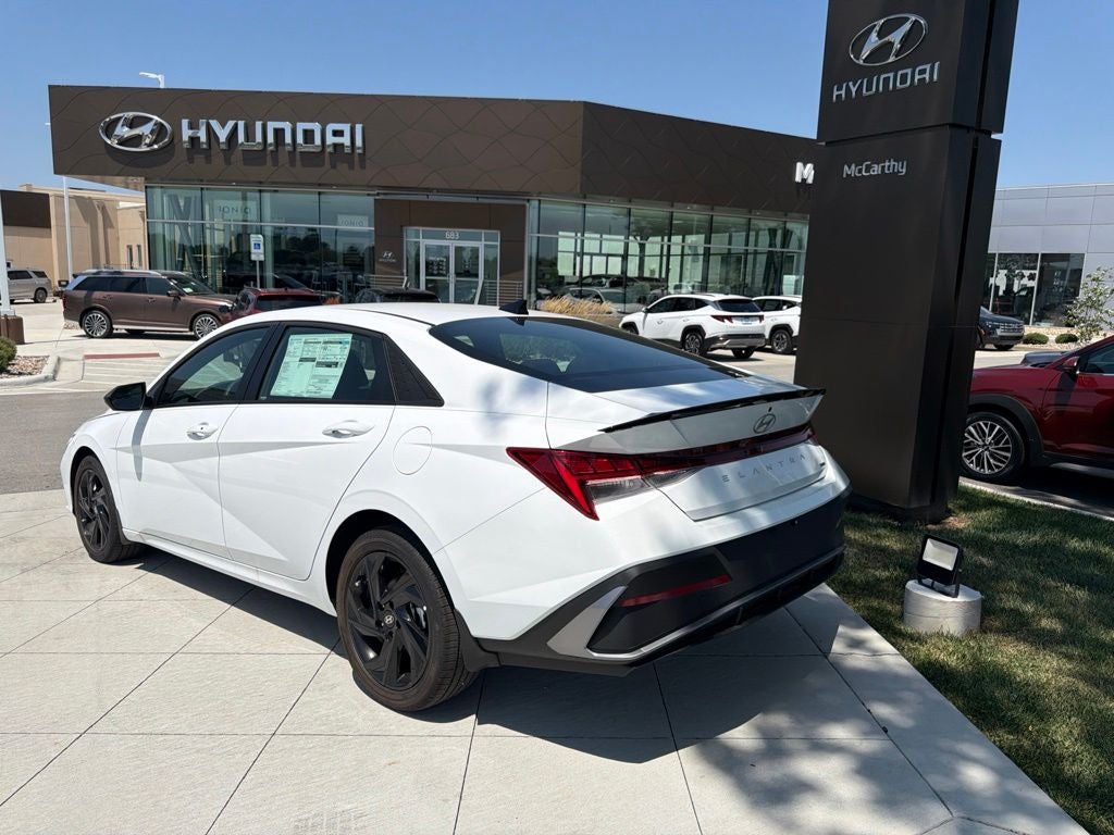 2026 Hyundai Elantra Hybrid SEL Sport