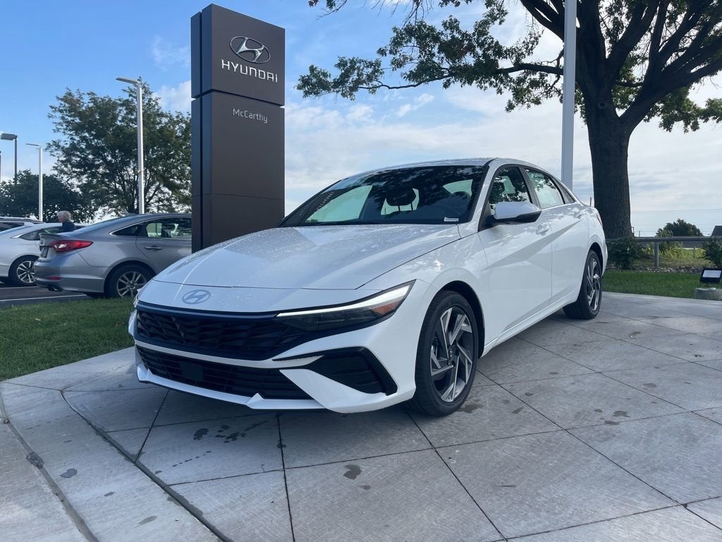 2025 Hyundai Elantra Hybrid Limited