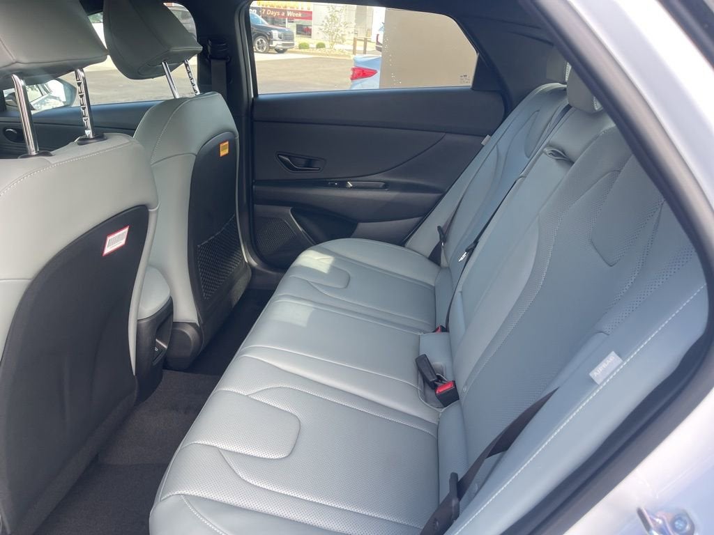 2025 Hyundai Elantra Hybrid Limited