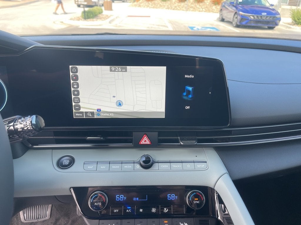 2025 Hyundai Elantra Hybrid Limited