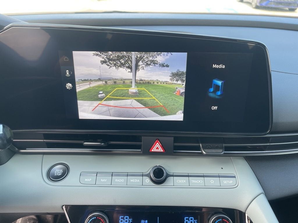 2025 Hyundai Elantra Hybrid Limited