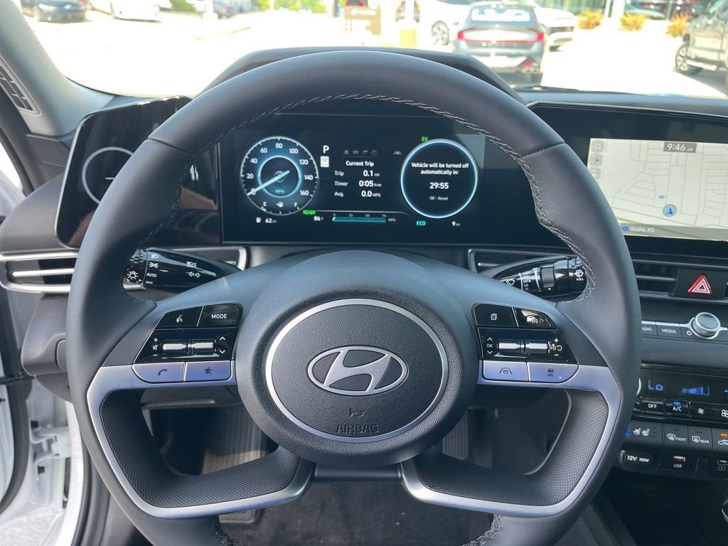 2025 Hyundai Elantra Hybrid Limited