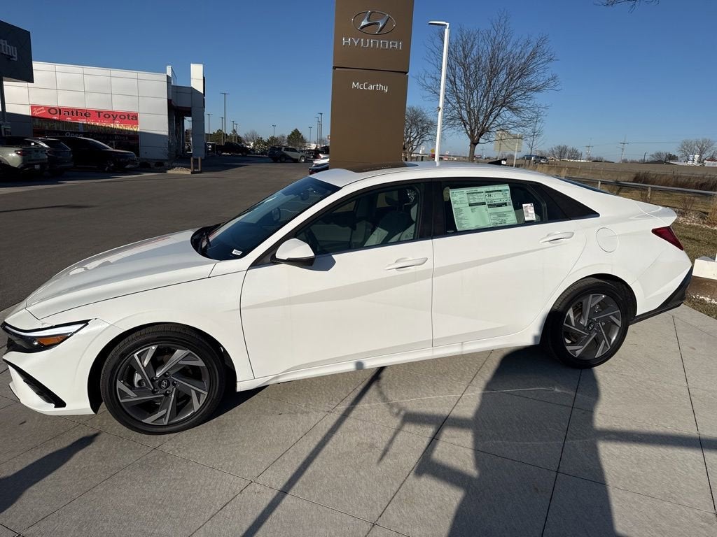 2025 Hyundai Elantra Limited