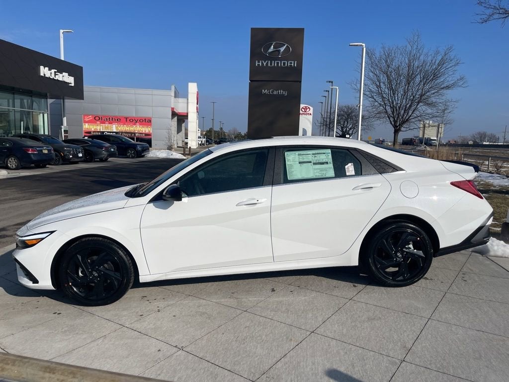 2026 Hyundai Elantra SEL Sport Premium