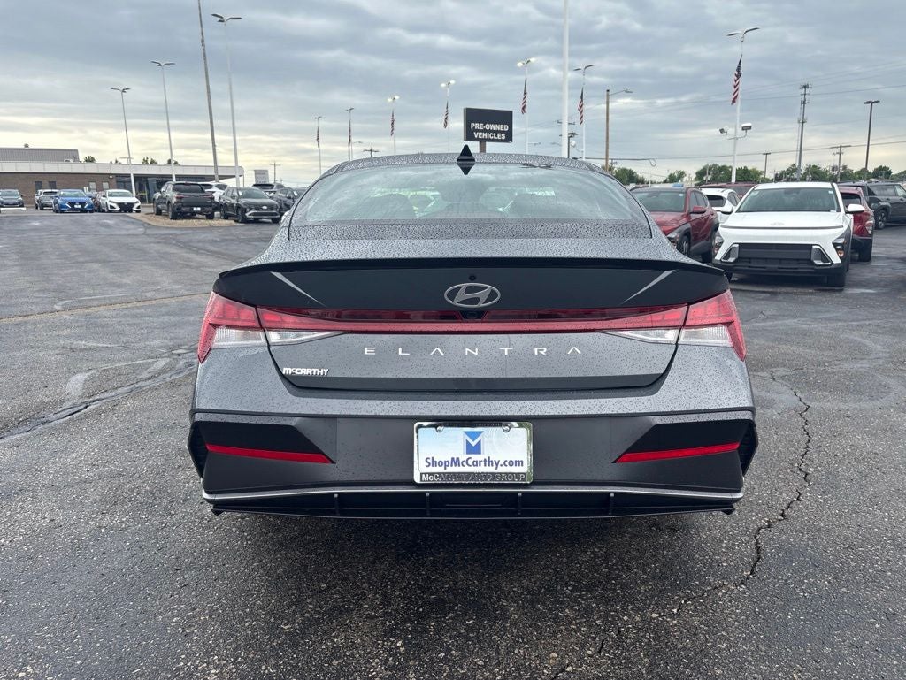 2026 Hyundai Elantra SEL Sport