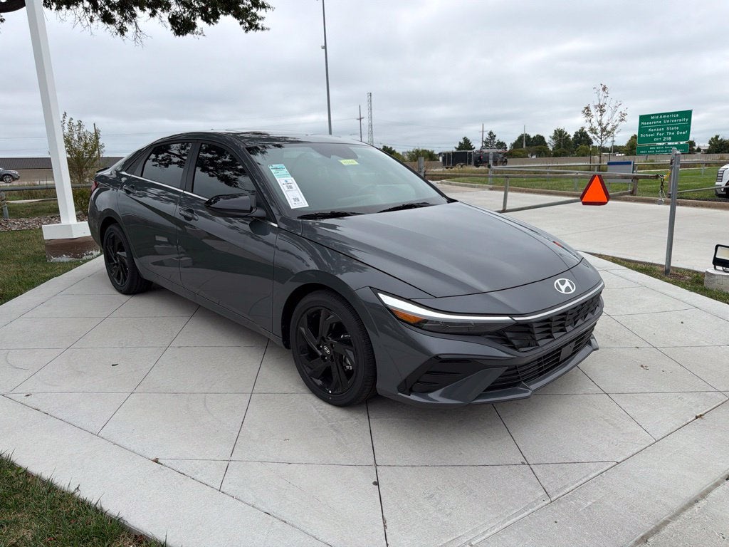 2026 Hyundai Elantra SEL Sport