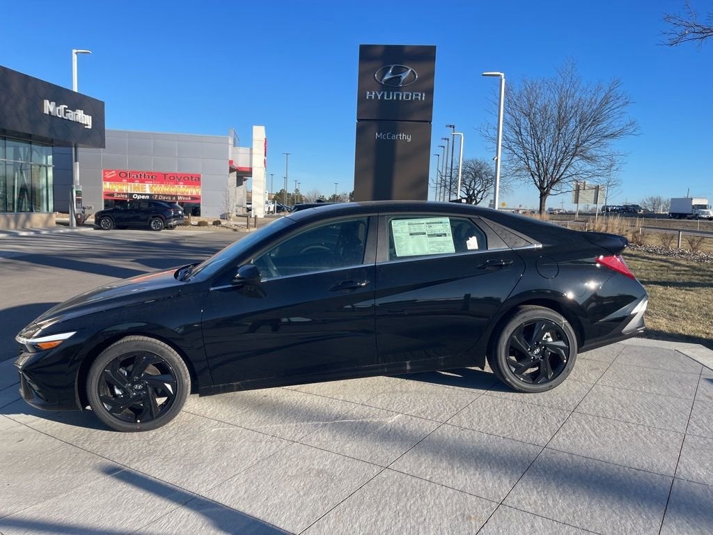 2026 Hyundai Elantra SEL Sport Premium