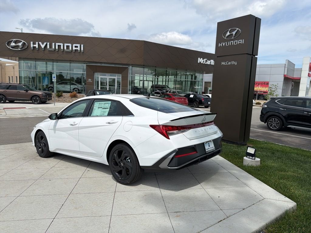 2026 Hyundai Elantra SEL Sport Premium