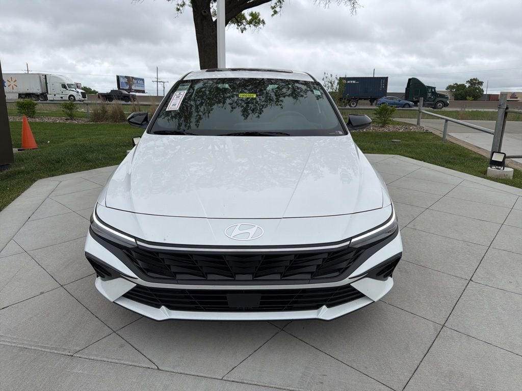 2026 Hyundai Elantra SEL Sport Premium