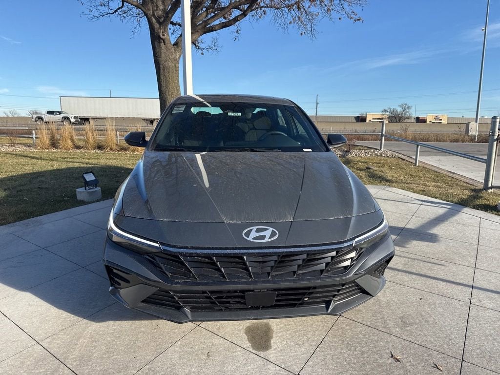 2026 Hyundai Elantra SEL Sport Premium