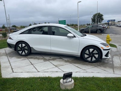 2025 Hyundai IONIQ 6 SE
