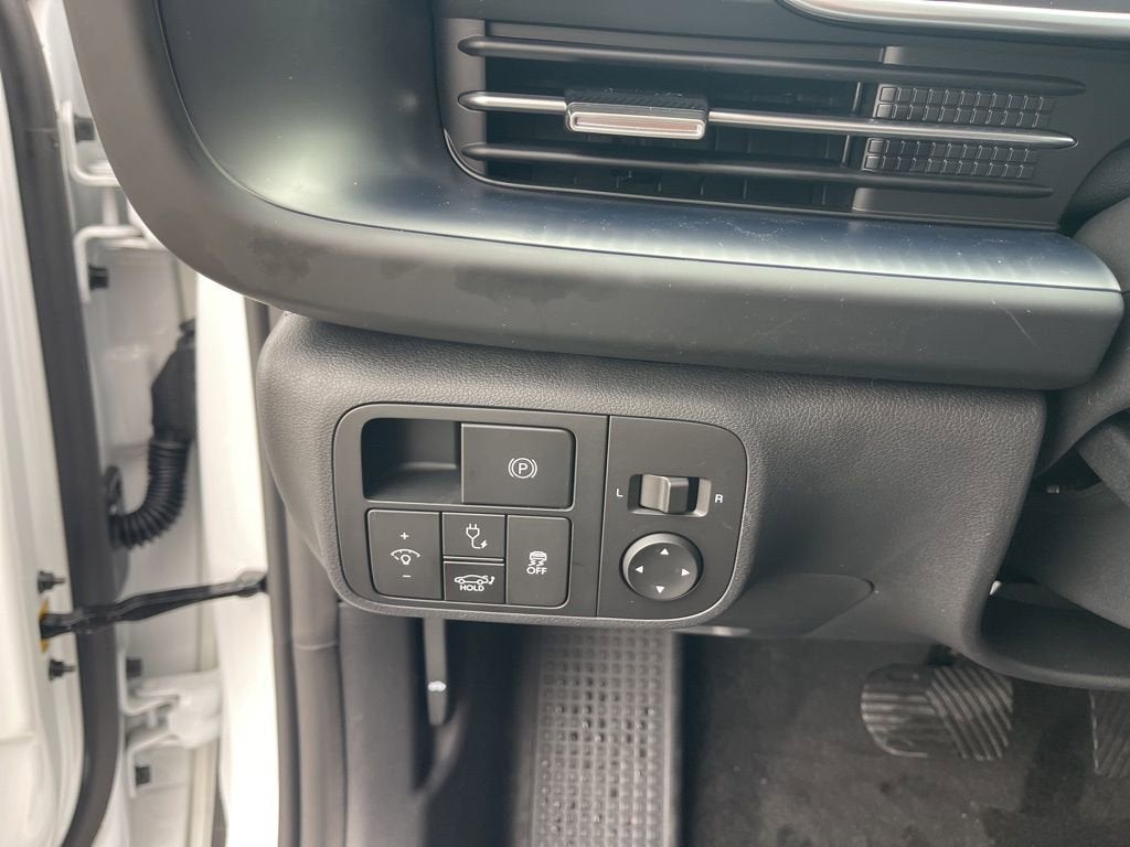 2025 Hyundai IONIQ 6 SE