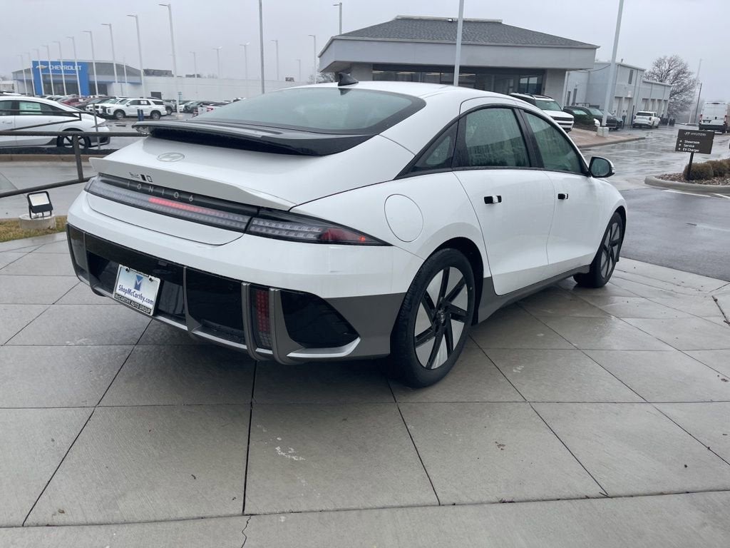 2025 Hyundai IONIQ 6 SE
