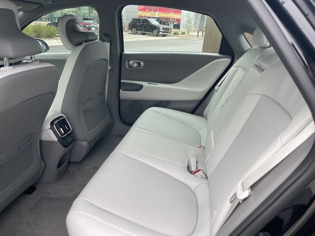 2025 Hyundai IONIQ 6 SEL