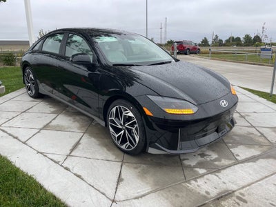 2025 Hyundai IONIQ 6 SEL