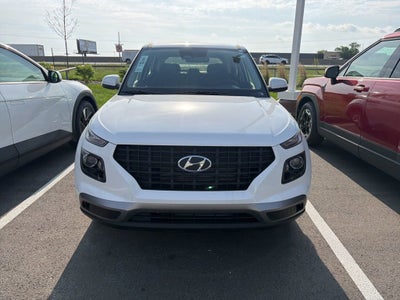 2026 Hyundai Venue SE