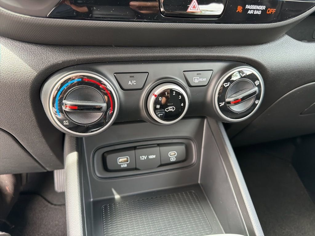 2026 Hyundai Venue SE