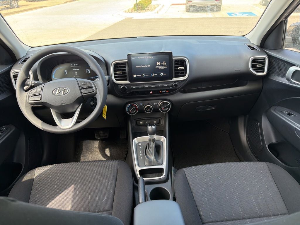 2026 Hyundai Venue SE