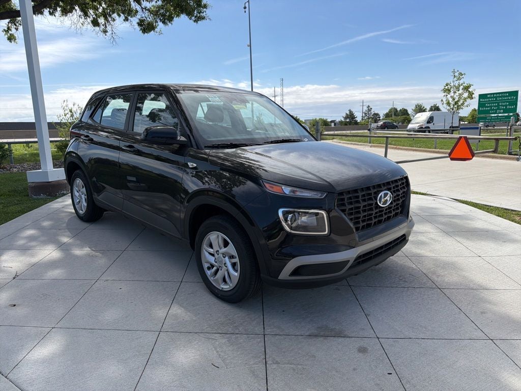 2026 Hyundai Venue SE