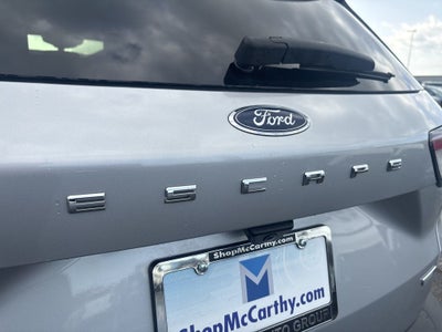 2020 Ford Escape SE