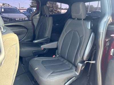 2021 Chrysler Pacifica Touring