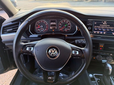 2021 Volkswagen Jetta R-Line