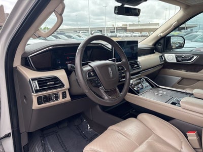 2023 Lincoln Navigator L Reserve