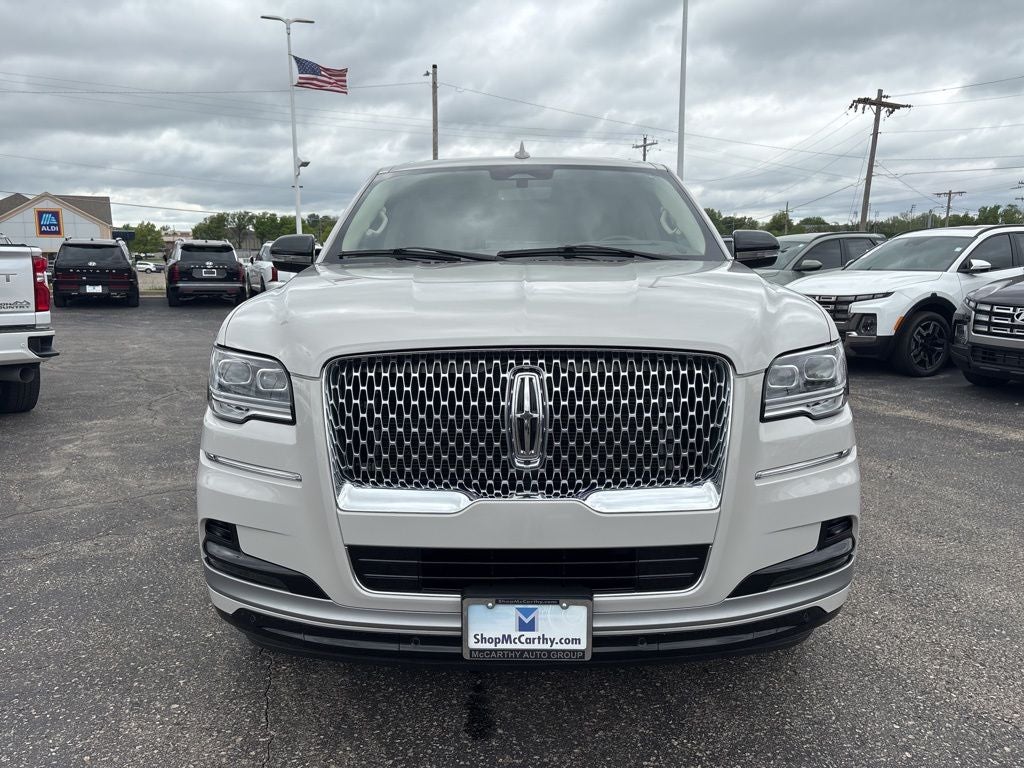 2023 Lincoln Navigator L Reserve