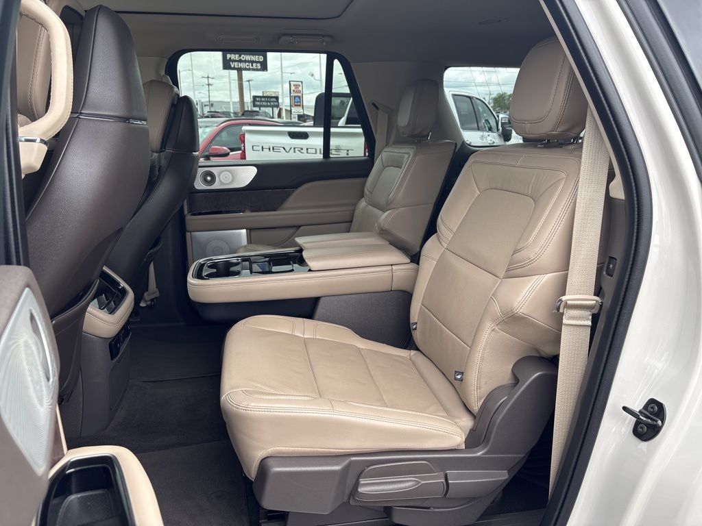 2023 Lincoln Navigator L Reserve