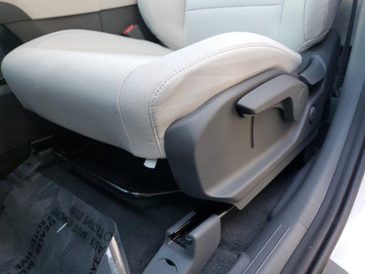2027 Hyundai Santa Fe SE FWD