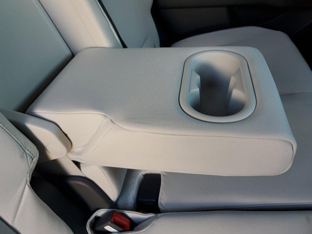 2027 Hyundai Santa Fe SE FWD