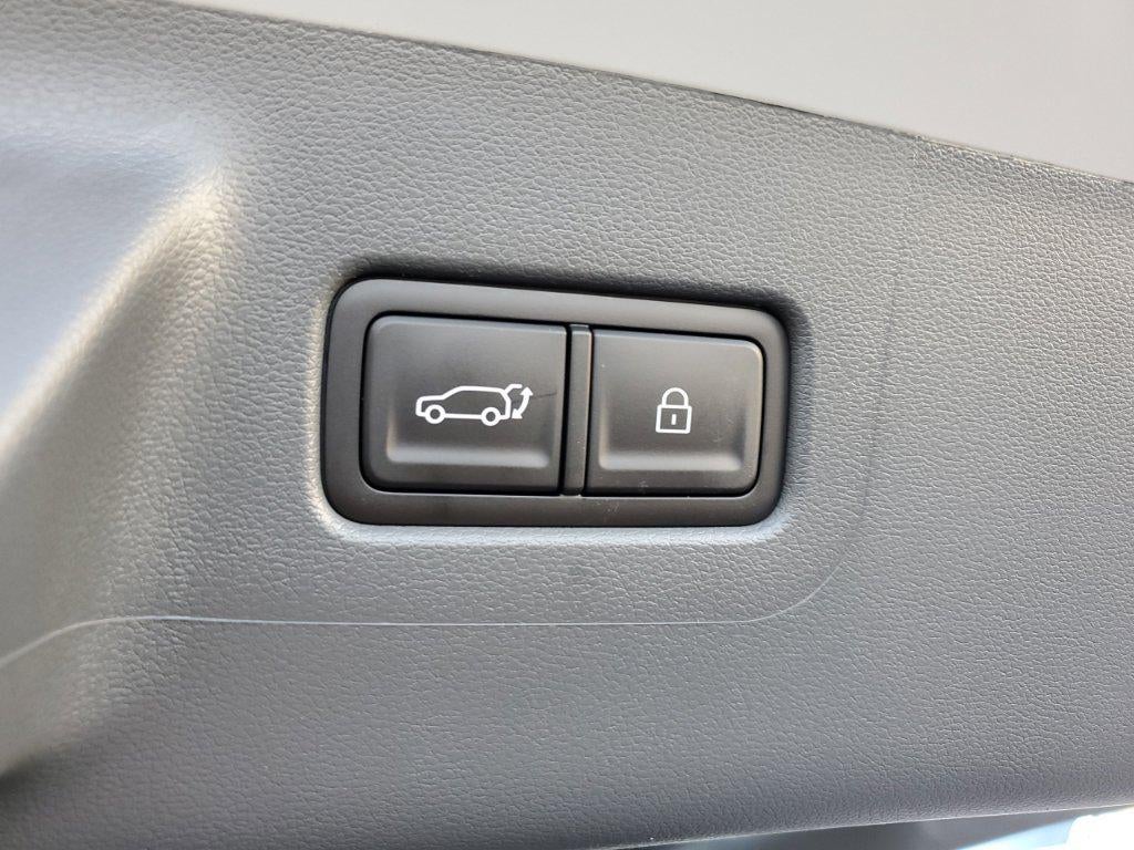 2027 Hyundai Santa Fe SE FWD