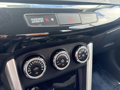 2016 Mitsubishi Lancer ES