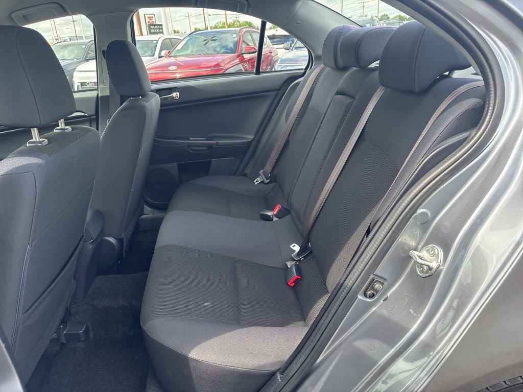 2016 Mitsubishi Lancer ES