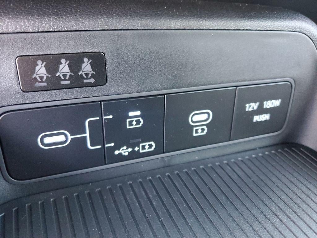2026 Hyundai Kona SE AWD
