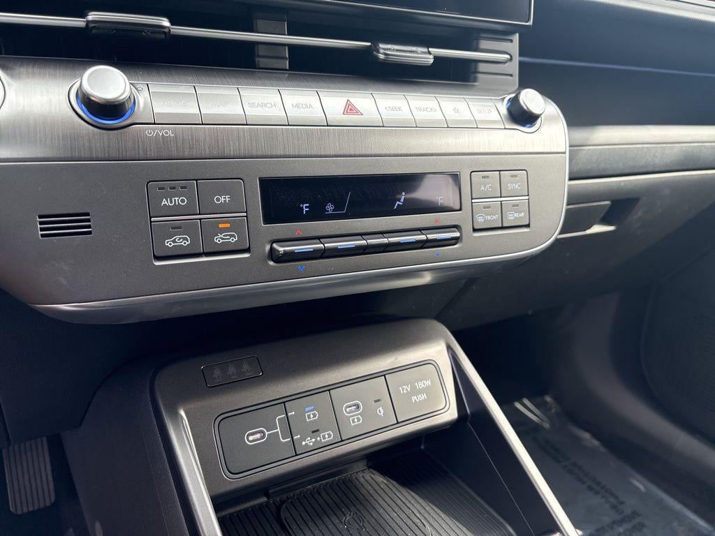2026 Hyundai Kona SEL Premium AWD