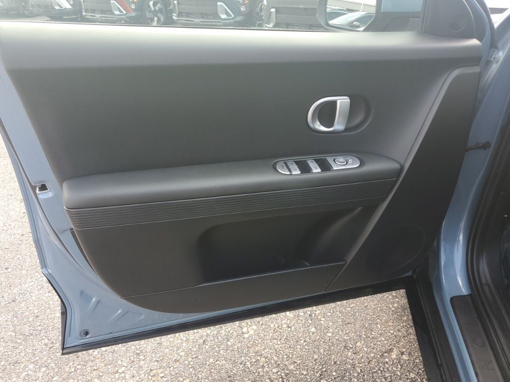 2024 Hyundai IONIQ 5 SE