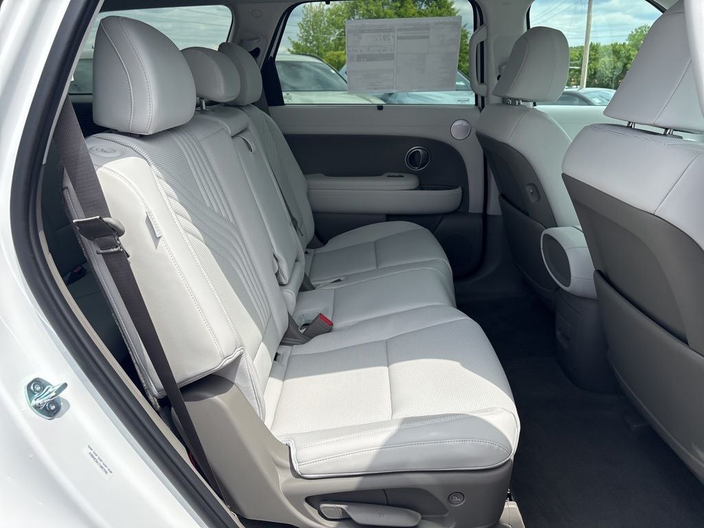 2026 Hyundai Palisade Hybrid SEL Premium 8P