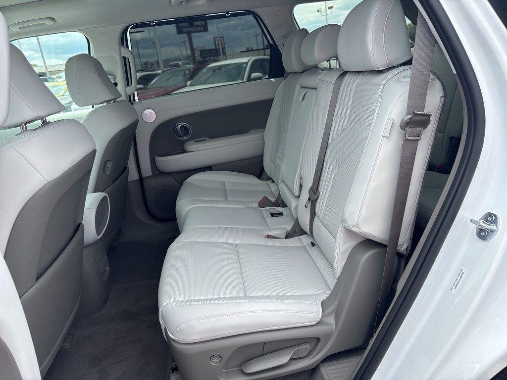 2026 Hyundai Palisade Hybrid SEL Premium 8P