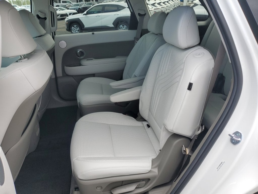 2027 Hyundai Palisade Hybrid SEL 7P