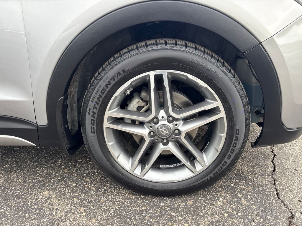 2017 Hyundai Santa Fe Limited Ultimate