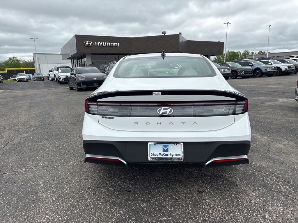 2026 Hyundai Sonata SE