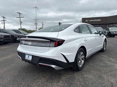 2026 Hyundai Sonata SE