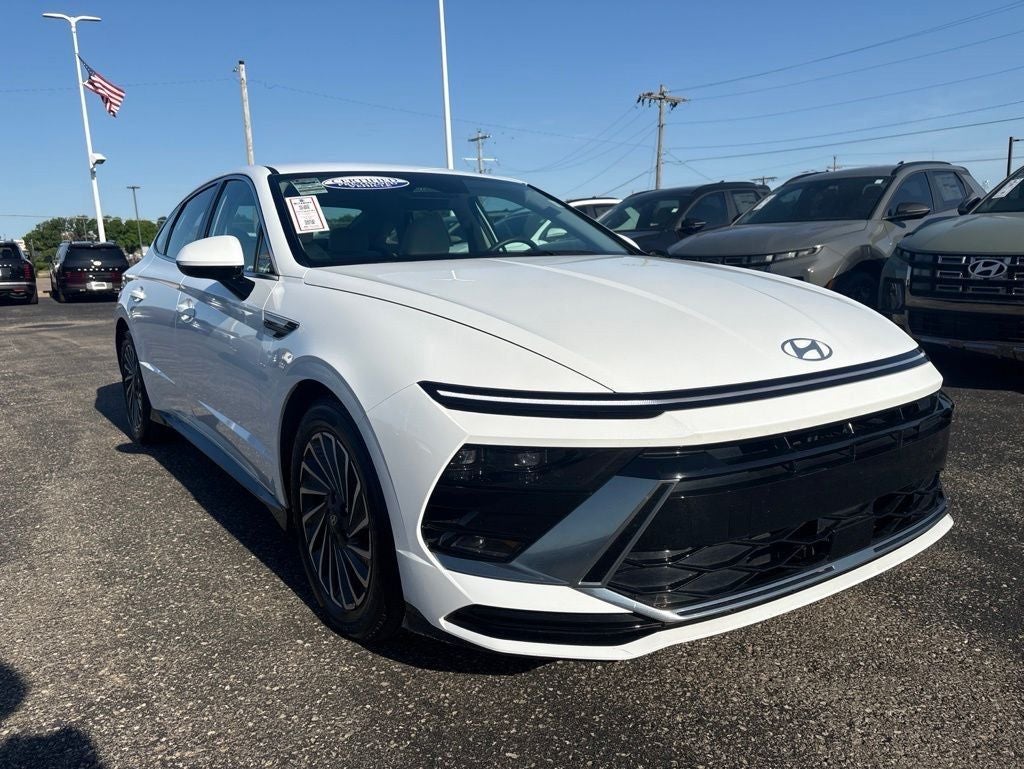2025 Hyundai Sonata Hybrid SEL