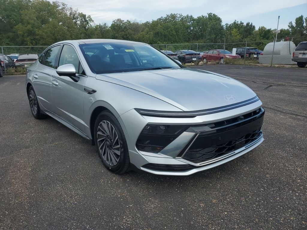 2026 Hyundai Sonata Hybrid Limited
