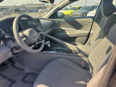 2026 Hyundai Elantra SE