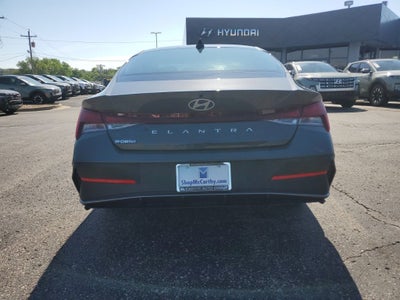 2026 Hyundai Elantra SE